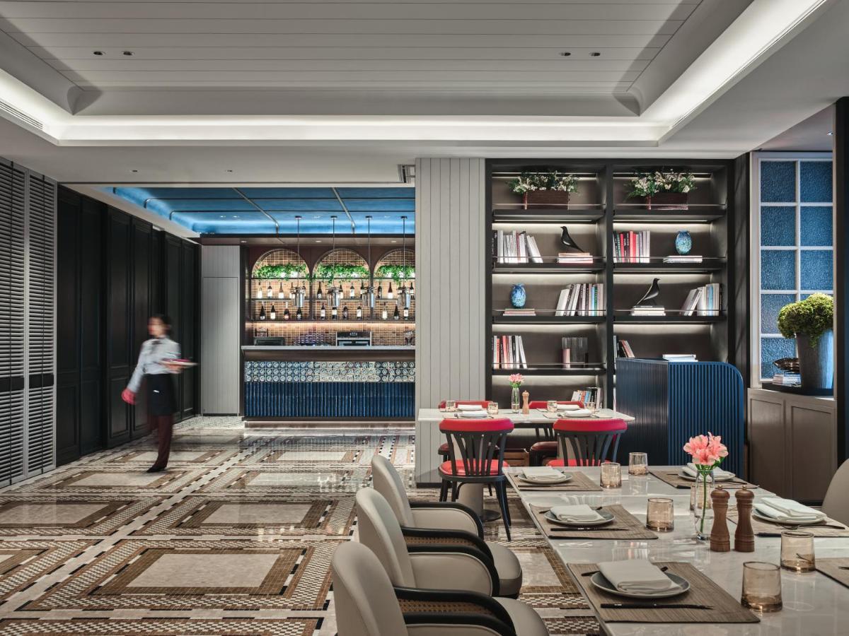 Indigo Overseas Chinese Town By Ihg