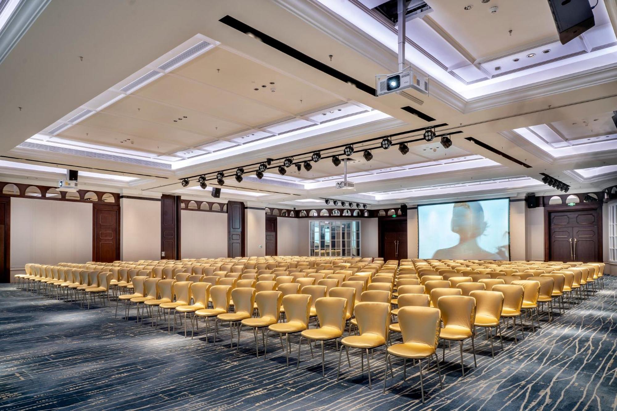 Indigo Overseas Chinese Town By Ihg 5*
