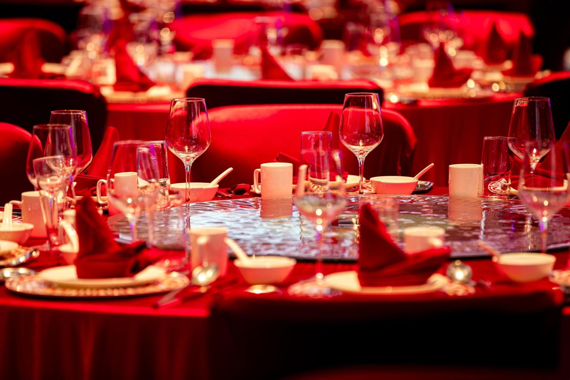โรงแรม Indigo Overseas Chinese Town By Ihg 5*
